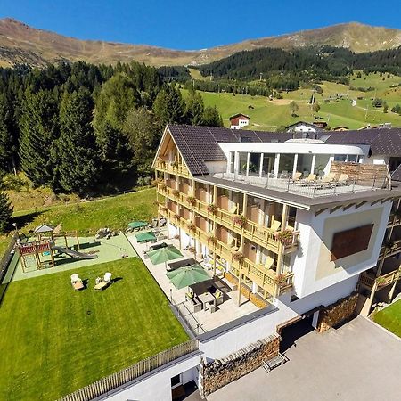 Natürlich Hotel mit Charakter Fiss Exterior foto