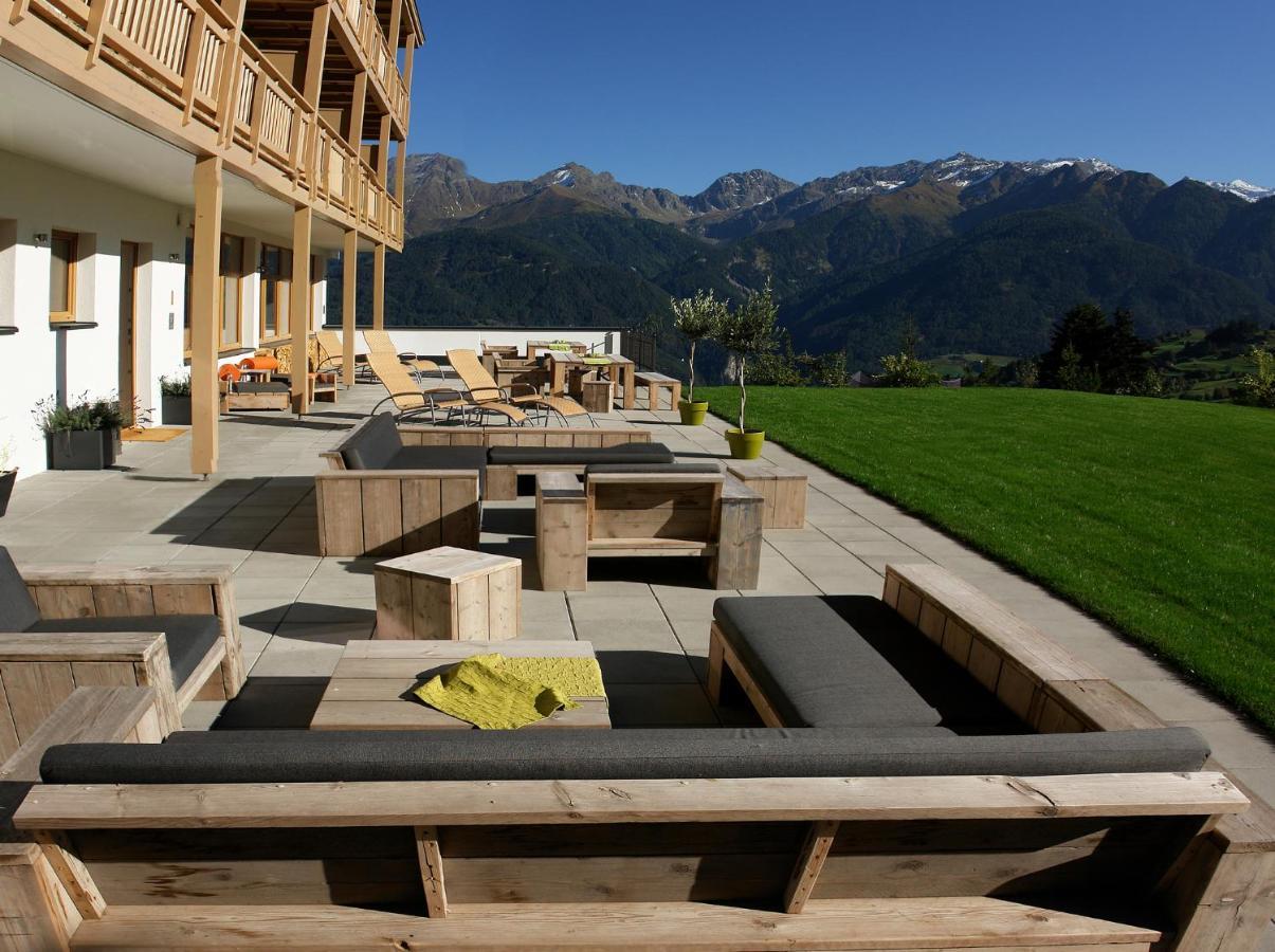 Natürlich Hotel mit Charakter Fiss Exterior foto