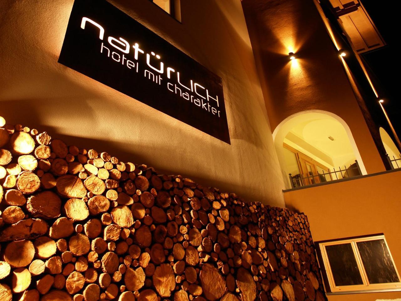 Natürlich Hotel mit Charakter Fiss Exterior foto