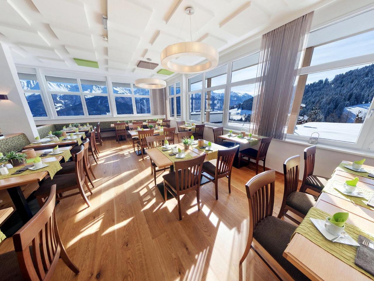 Natürlich Hotel mit Charakter Fiss Exterior foto
